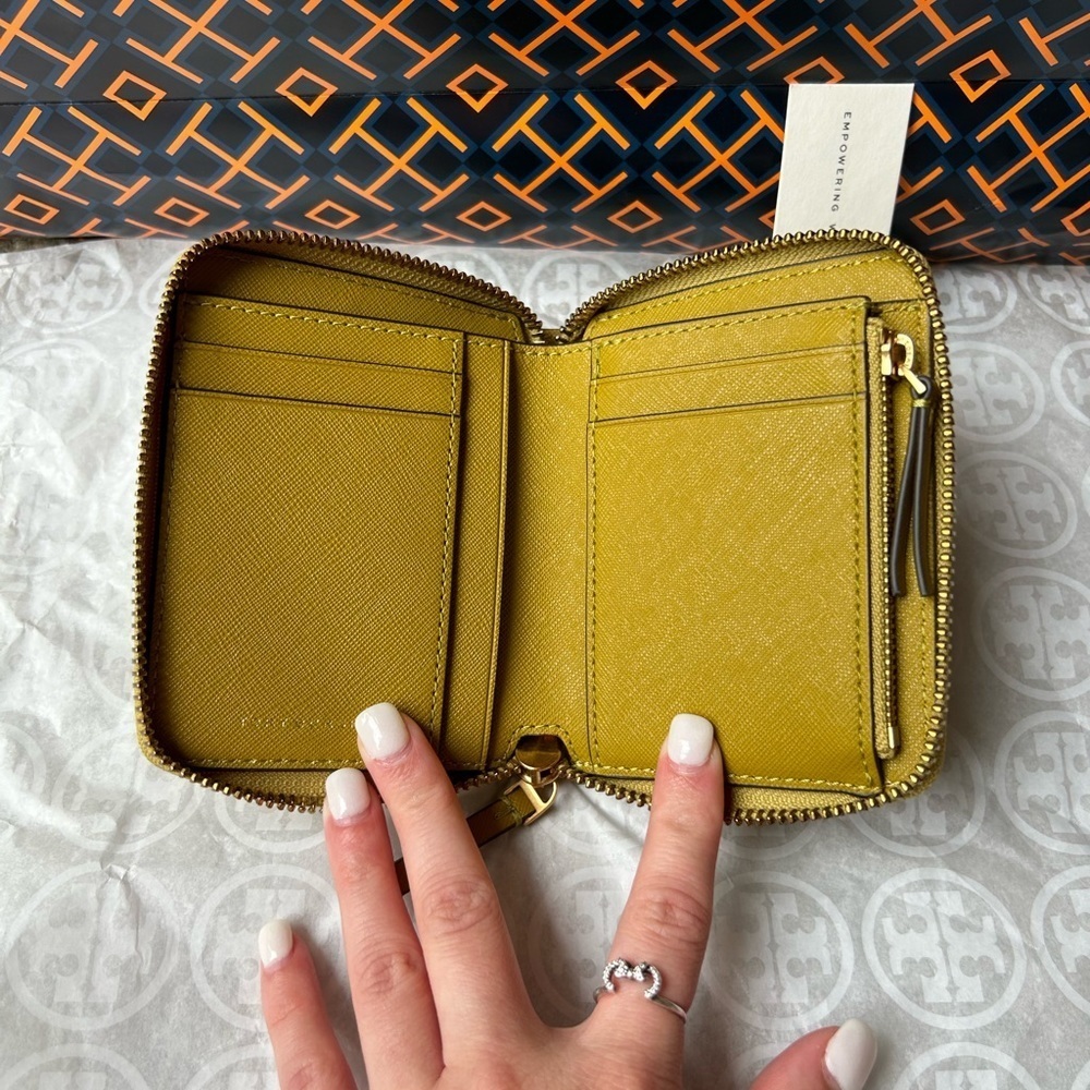Tory Burch Emerson Medium Wallet Island Palm Gold Green - Picture 4 of 9